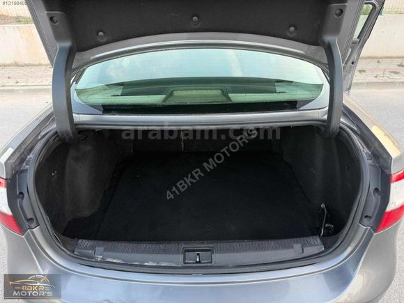 41BKR MOTOR'S DAN SATILIK 2013 MODEL İCON FLUENCE OTOMATİK VİTES