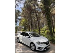 RENAUTL MEGAN 1.3 DEĞİŞENSİZ 104.000 KM MASRAFSIZ OTOMATİK 140HP
