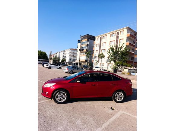 Sahibinden Ford Focus 1.6 Ti-VCT Style 2012 Model