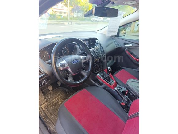Sahibinden Ford Focus 1.6 Ti-VCT Style 2012 Model