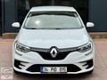 İLK ELDEN DEĞİŞENSİZ SERVİS BAKIMLI 2022 130 BİNDE OTOMATİK FULL