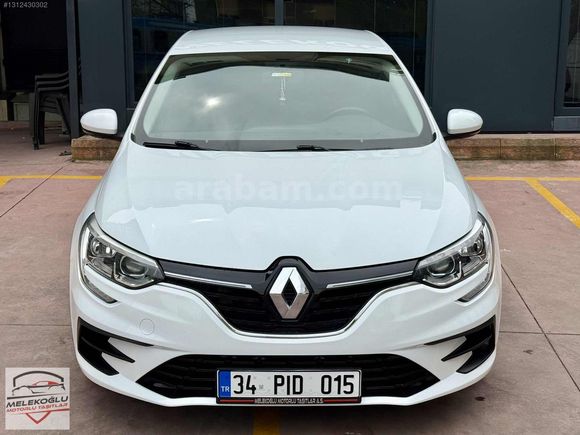 İLK ELDEN DEĞİŞENSİZ SERVİS BAKIMLI 2022 130 BİNDE OTOMATİK FULL
