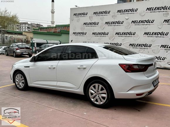 İLK ELDEN DEĞİŞENSİZ SERVİS BAKIMLI 2022 130 BİNDE OTOMATİK FULL