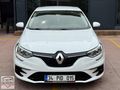 İLK ELDEN DEĞİŞENSİZ SERVİS BAKIMLI 2022 130 BİNDE OTOMATİK FULL