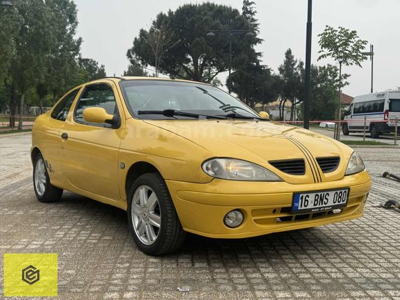 245.000 KM 1.6 BENZİN LPG 16 VALF KLİMALI