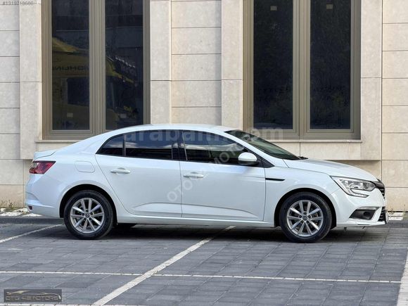 OTO42 MOTORS-2020 RENAULT MEGANE 1.3 TCE-OTOMATİK-TESLA EKRAN