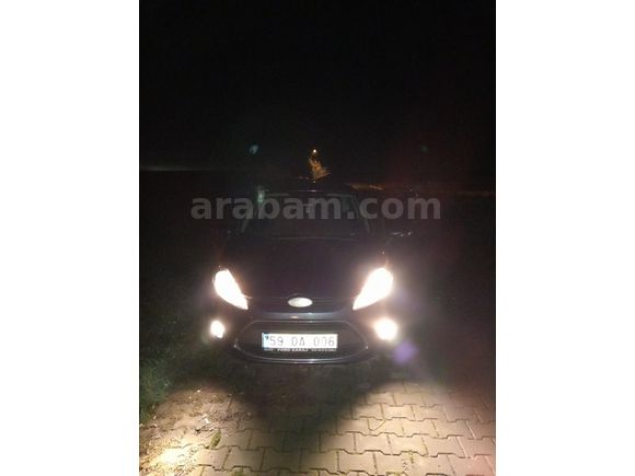 Sahibinden Ford Fiesta 1.4 Titanium 2010 Model Tekirdağ