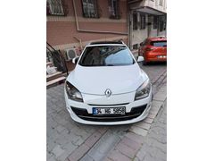 MEGANE III ST PRİVİLLEGE FULL+FULL - SUNROOF - AMBİANS - CARPLAY