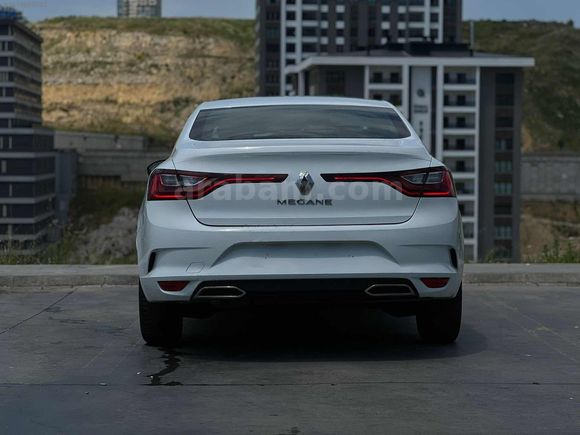 24 MEGANE JOY EDC HATASIZ BOYASIZ TRAMERSİZ SADECE 17BİN KM DE