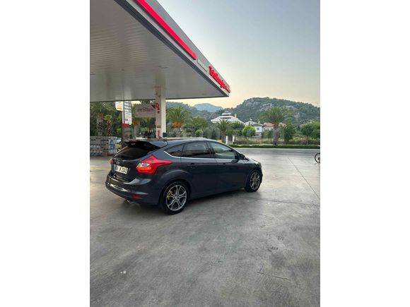 Sahibinden Ford Focus 1.6 SCTi Titanium 2011 Model 