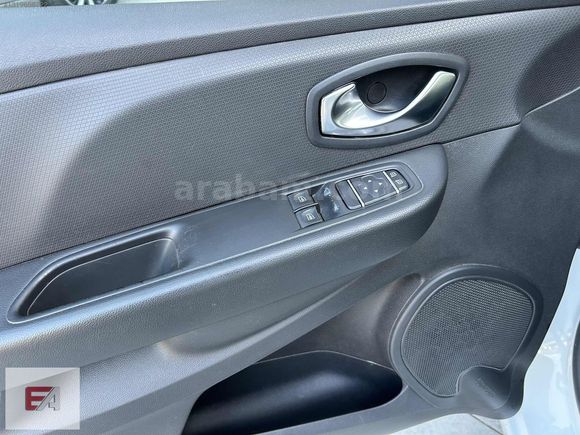 ERKUT AUTO DAN 2020 MODEL 0.9 TCE 90 BG CLİO
