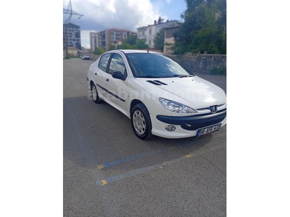 Sahibinden Peugeot 206 1.4 Comfort 2008 Model
