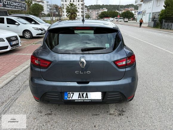 2020 MODEL 68500 KM'DE KAZASIZ CLİO 0,9 TCE JOY