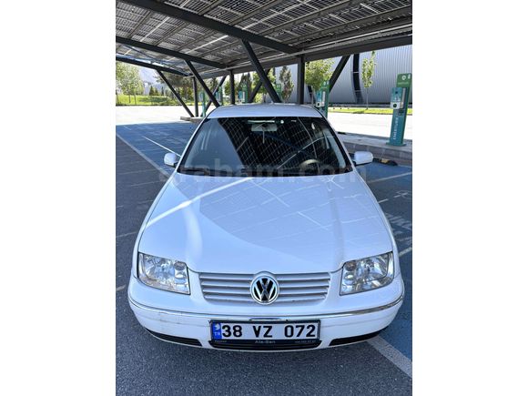 Sahibinden Volkswagen Bora 1.6 Pacific 2005 Model Ankara 235.000 km Beyaz