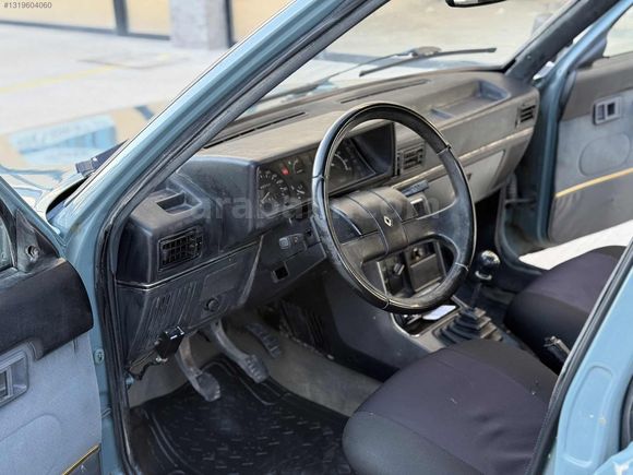 RENAULT BROADWAY EMSALSİZ TEMiZLİKTE CAM GİBİ