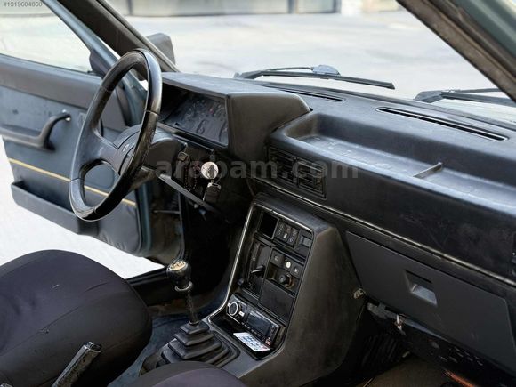 RENAULT BROADWAY EMSALSİZ TEMiZLİKTE CAM GİBİ