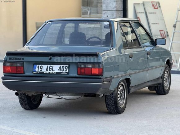 RENAULT BROADWAY EMSALSİZ TEMiZLİKTE CAM GİBİ