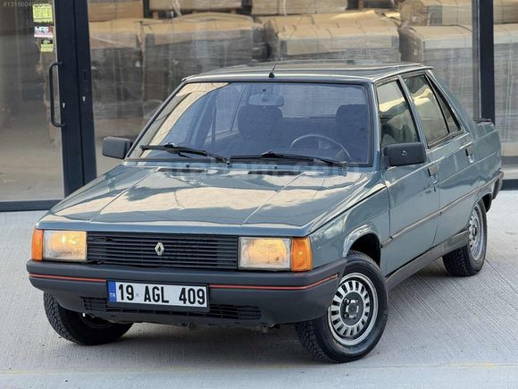 RENAULT BROADWAY EMSALSİZ TEMiZLİKTE CAM GİBİ