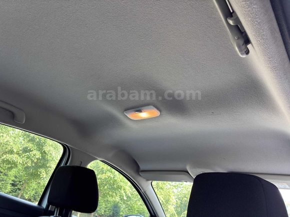 ORJİNAL 141 BİN KM 2014 MODEL TOUCH PLUS OTOMATİK 1.5 DCI