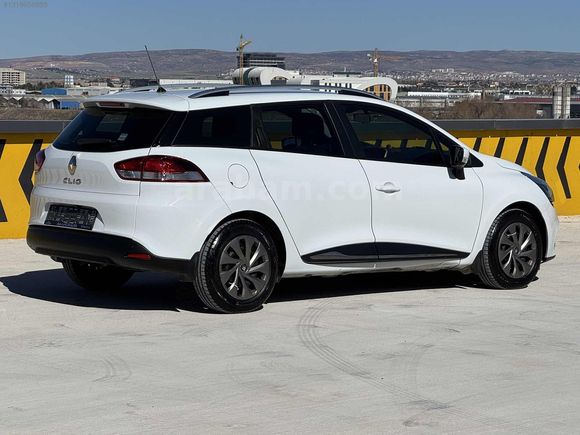 BOYASIZ 2020 CLİO SPORT TOURER TOUCH 54 BİN KM TAKAS TAKSİT OLUR