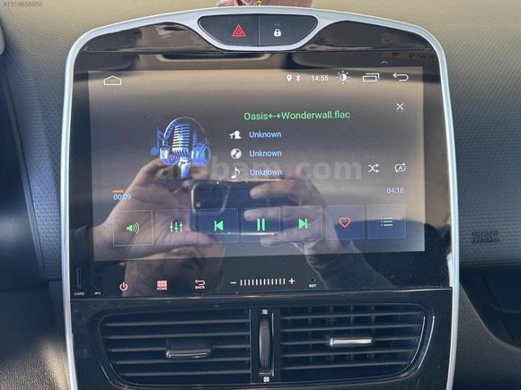 BOYASIZ 2020 CLİO SPORT TOURER TOUCH 54 BİN KM TAKAS TAKSİT OLUR