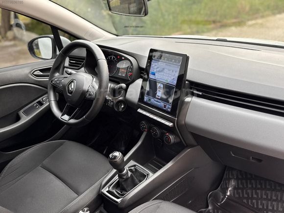 2021 1.0 SCE CLİO JOY TESLA EKRANLI K.KARTA TAKSIT
