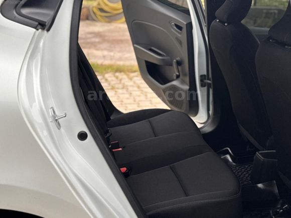 2021 1.0 SCE CLİO JOY TESLA EKRANLI K.KARTA TAKSIT