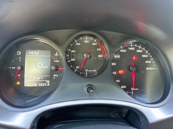 EMRGROUP'DAN/2012 SEAT LEON FR/MERCEK FAR/DÜŞÜK KM/TERTEMİZ