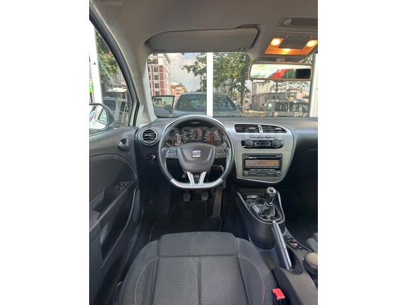 EMRGROUP'DAN/2012 SEAT LEON FR/MERCEK FAR/DÜŞÜK KM/TERTEMİZ
