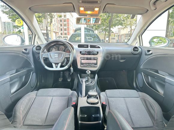 EMRGROUP'DAN/2012 SEAT LEON FR/MERCEK FAR/DÜŞÜK KM/TERTEMİZ