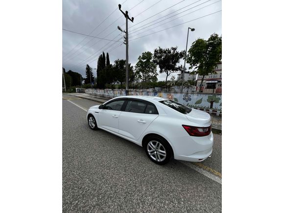 Sahibinden Renault Megane 1.3 TCe Joy 2020 Model 