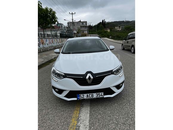 Sahibinden Renault Megane 1.3 TCe Joy 2020 Model 