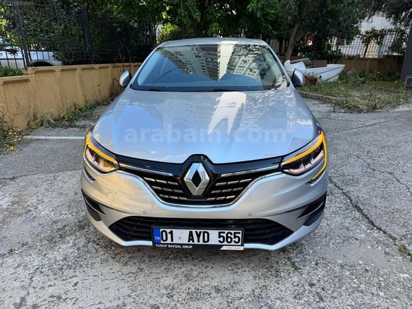 CSN&İCON AUTODAN 2024 RENAULT MEGANE 28 BN KMDR