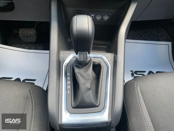 İSAS-2021-CLİO JOY-TESLA EKRAN-GERİGÖRÜŞ-90.000 KM- 2 BOYA