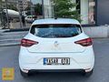 2022 YETKİLİ SERVİS BAKIMLI,CLİO 85.000 KMDE GARANTİLİDİR..