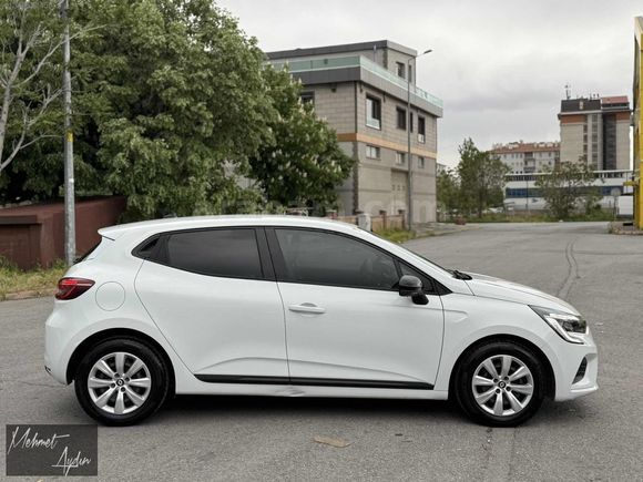 2023 CLIO 1.0 TCE JOY 1.5 BOYALI SERVİS BAKIMLI