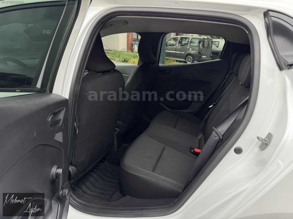 2023 CLIO 1.0 TCE JOY 1.5 BOYALI SERVİS BAKIMLI