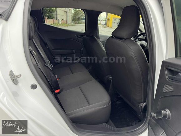2023 CLIO 1.0 TCE JOY 1.5 BOYALI SERVİS BAKIMLI