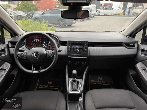 2023 CLIO 1.0 TCE JOY 1.5 BOYALI SERVİS BAKIMLI