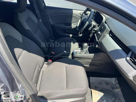 SEAT&SKODA&CUPRA KELEŞLER'DEN 2022 RENAULT CLİO JOY EDC ORJİNAL