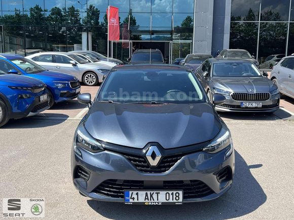 SEAT&SKODA&CUPRA KELEŞLER'DEN 2022 RENAULT CLİO JOY EDC ORJİNAL