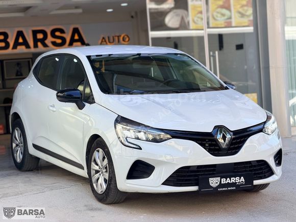 BARSA AUTO - TESLA EKRAN 65km 2023 CLİO 1.0 OTOMATİK -12 TAKSİT