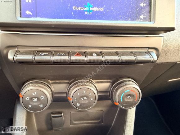BARSA AUTO - TESLA EKRAN 65km 2023 CLİO 1.0 OTOMATİK -12 TAKSİT