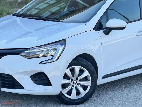 AUTO STAR'DAN UYGUN FİYATLI HATASIZ BOYASIZ CLİO