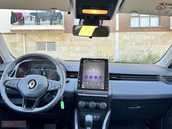 AUTO STAR'DAN UYGUN FİYATLI HATASIZ BOYASIZ CLİO