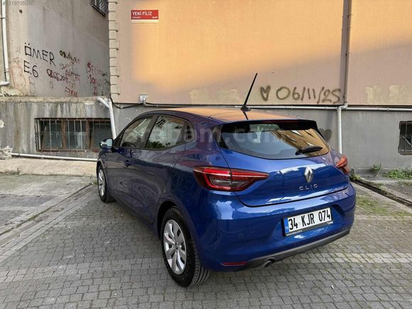 2023 MODEL SERVİS BAKIMLI DEĞİŞENSİZ BOYASIZ 27.XXX KM