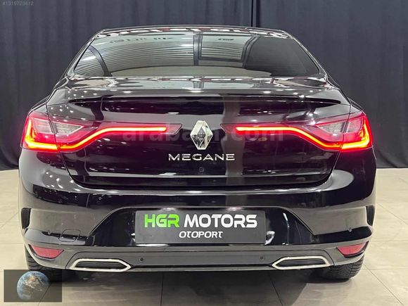 2023 ÇIKIŞLI RENAULT MEGANE ICON FULL SERVİS BAKIMLI KREDİ İMK
