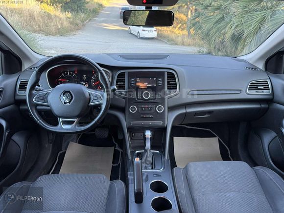 ALPERGÜN-2021 RENAULT MEGANE 1.5 BLUE DCI YETKİLİ SERVİS BAKIMLI