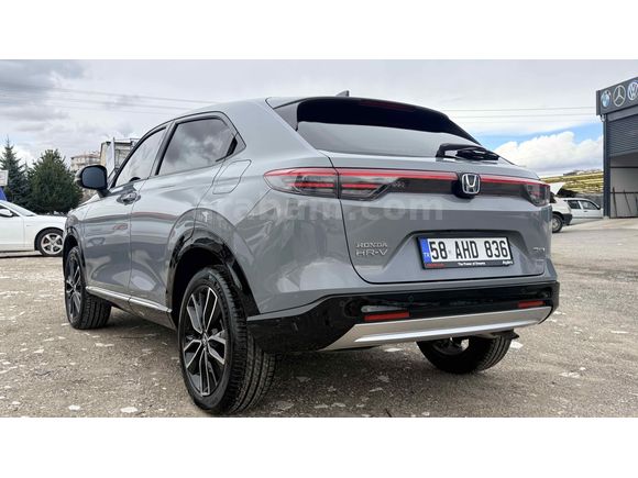 Sahibinden Honda HR-V 1.5 e-HEV Advance 2025 Model Sivas