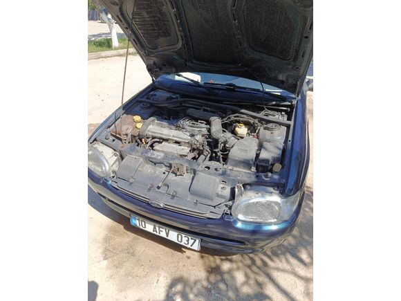 Sahibinden Ford Escort 1.6 CLX 1997 Model